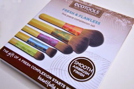 ECOTOOLS - FRESH & FLAWLESS set de BUY IN COINS ECOTOOLS - FRESH & FLAWLESS set de BUY IN COINS