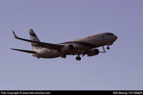 Boeing 737 Next Gen / 4X-EHA