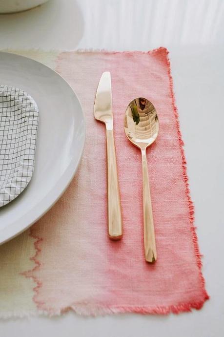 DIY Mantel individual teñido Dip Dye.