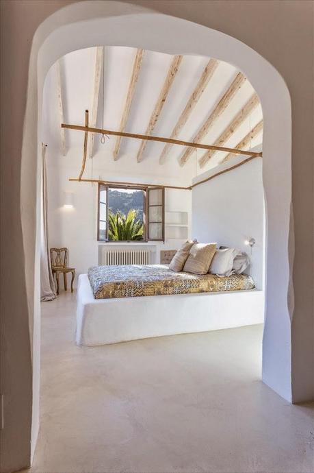 Casa rústica de estilo mediterráneo /Rustic Mediterranean style home