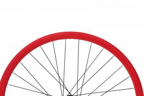 Preciosa rueda delantera Weinmann dp18 Rojo, para lucirla en la ciudad