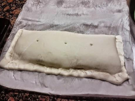 Hojaldre de salmón y mantequilla de finas hierbas Hojaldre de salmón y mantequilla de finas hierbas