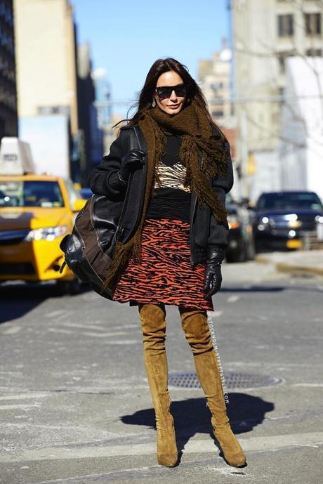 NY FASHION WEEK VS LONDON FASHION WEEK NY FASHION WEEK VS LONDON FASHION WEEK