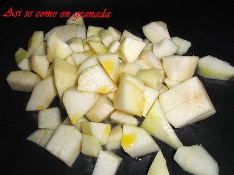 Samosas de pera y morcilla