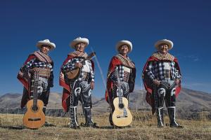 Grupo-Musical-Pancho-Gomez-Negron-Santo-Tomas-Hudbay