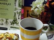 Tosta queso gorgonzola nueces huevo