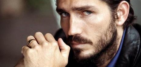 Capítulo 6: Los ojos de Sir James