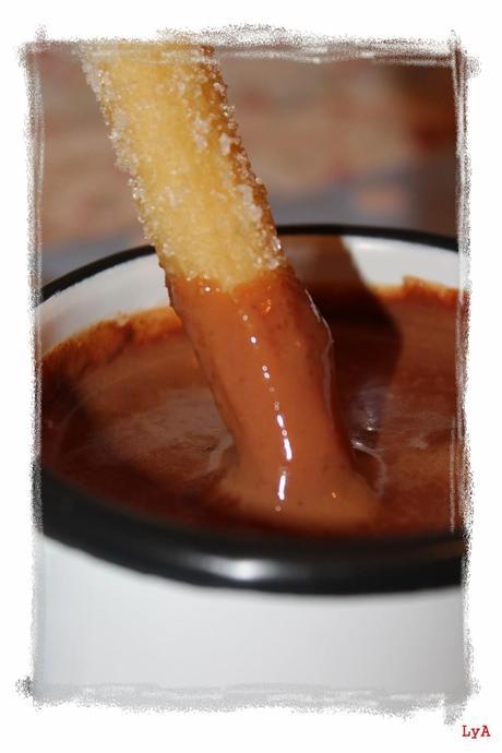 Churros caseros o cómo montar tus propios petardos... para el Reto de Tía Alia