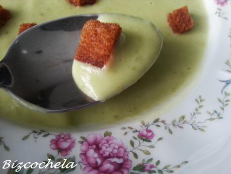 CREMA DE CALABACINES Y QUESITOS