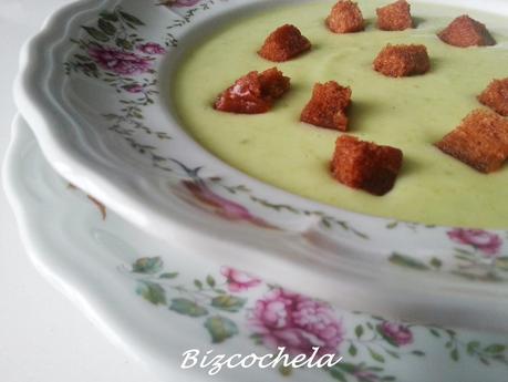 CREMA DE CALABACINES Y QUESITOS