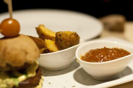 Salsa de la hamburguesa de boniato. Baobab