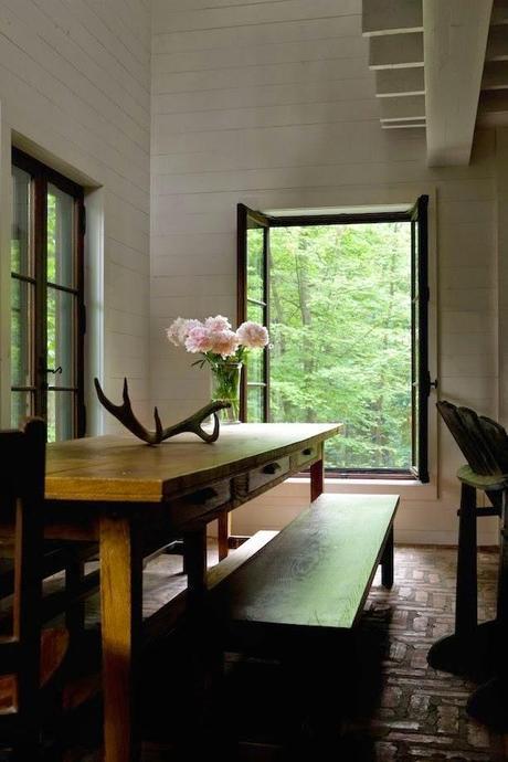 Cabaña rústica para empezar la semana perdiéndonos Cabaña rústica para empezar la semana perdiéndonos