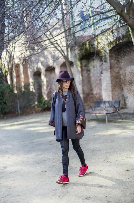 street style barbara crespo khemeia kimono reversible hakei sneakers marc by marc jacobs bag fashion blogger outfit blog de moda street style barbara crespo khemeia kimono reversible hakei sneakers marc by marc jacobs bag fashion blogger outfit blog de moda