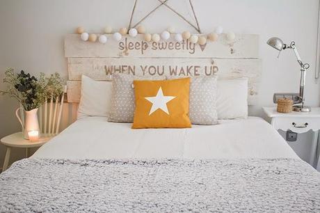 Cambio total de mi dormitorio con una funda de cojín MOSTAZA! Cambio total de mi dormitorio con una funda de cojín MOSTAZA!