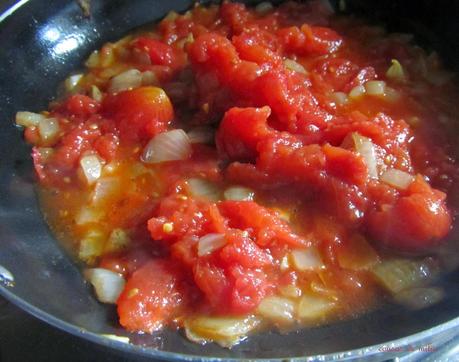 Alcachofas con tomate al tomillo