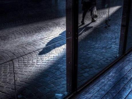 1-Luca Pasqualini The light in the dark side-La Gabbia Amronica