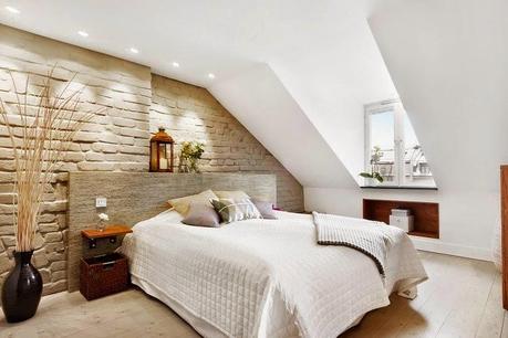 Atico con paredes de ladrillo/ Penthouse with brick walls