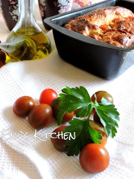 ¡ Cake salado de tomates confitados y queso feta !