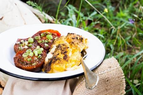 VACACIONES EN EL CAMPO: POLENTA Y TOMATES ASADOS AL DISCO Y TARTA INVERTIDA DE PERAS **2DA PARTE**