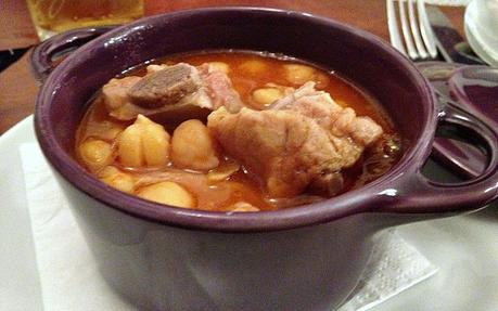 Garbanzos con costillas