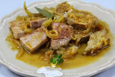 Atún encebollado olla GM