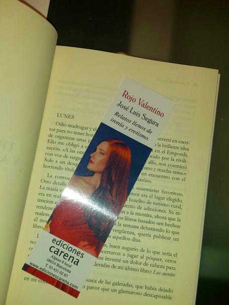 Leyendo Rojo Valentino de José Luis Segura