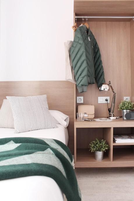 QUEDAMOS EN UN HOTEL