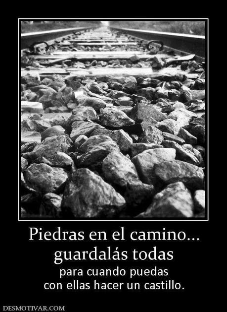 SOBRE PIEDRAS EN EL CAMINO
