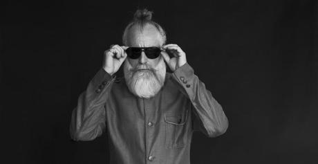 LAS 5 MARCAS DE GAFAS QUE NO DEBES PERDERTE media_54130_blac_plussun1