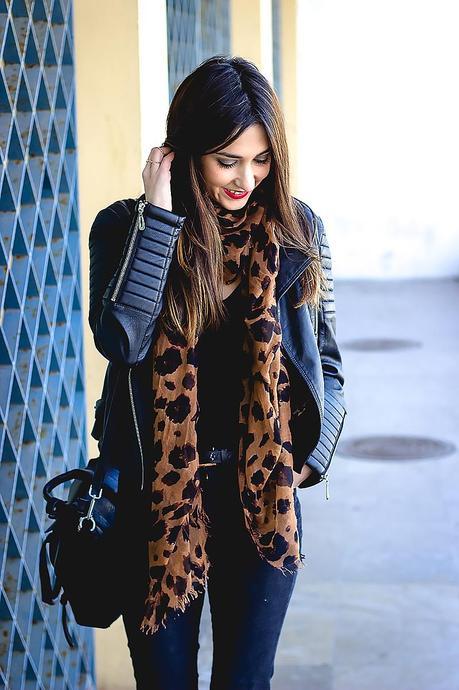 Black+Black=The Perfect Combo Black+Black=The Perfect Combo