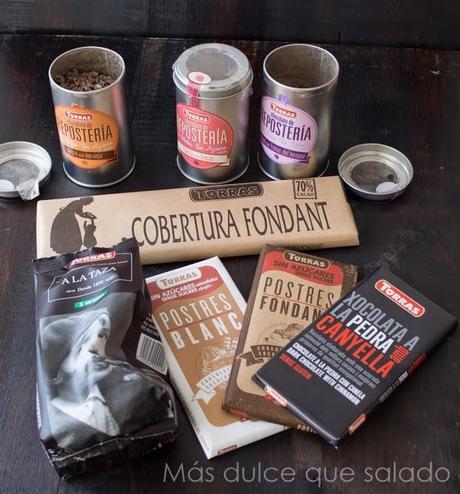 Cookies con trozos de chocolate y frutas deshidratadas Cookies con trozos de chocolate y frutas deshidratadas