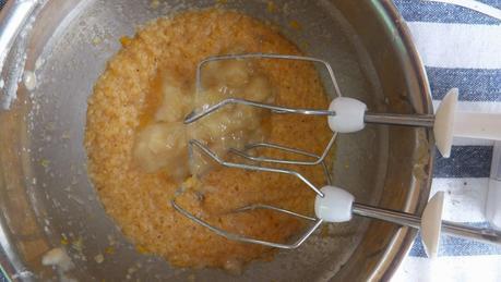 Tarta falsa de chocolate con crema de coco sin azúcar y sin harina para mi hermana