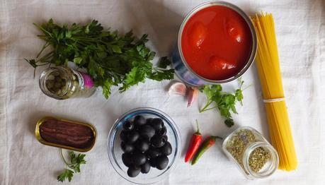 Espaguetis a la putanesca el plato italiano más obsceno