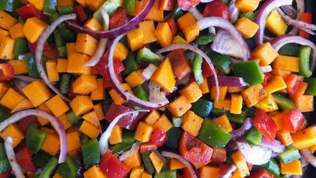 Quinoa a lo Kandinski con verduras asadas y granada Quinoa a lo Kandinski con verduras asadas y granada