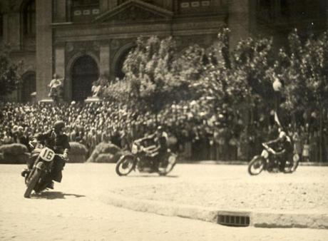 Siempre Ocurren Cosas – 1923 motociclismo-1923-cincodays-com