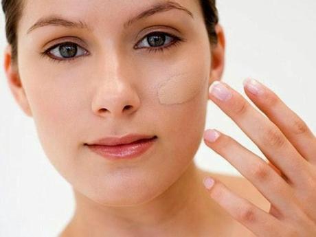 5 ERRORES DE MAQUILLAJE