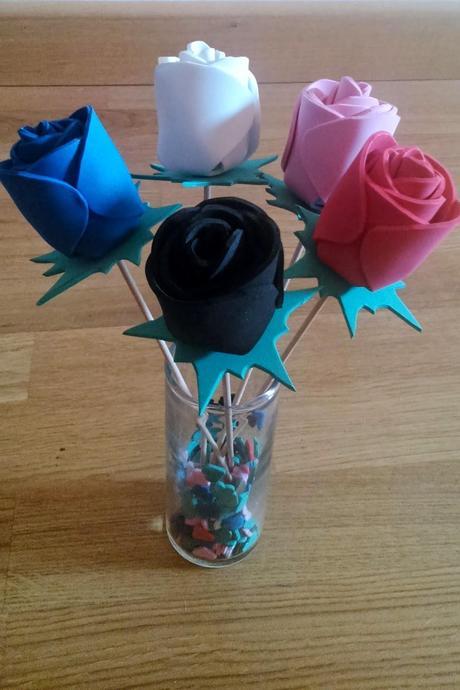 DIY - REALIZA FLORES CON LÁMINAS GOMA EVA