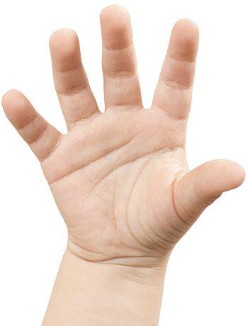 Remedios para eliminar las manchas de las manos y suavizarlas