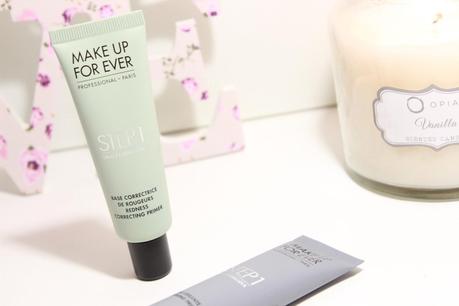 STEP 1 Make Up Forever, Smoothing Base y Redness-Correcting Base