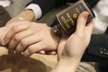 MANICURA DISEÑADA PARA ELLOS MANICURA DISEÑADA PARA ELLOS