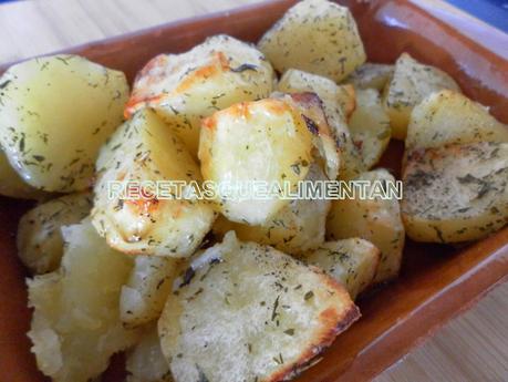 PATATAS A LAS FINAS HIERBAS