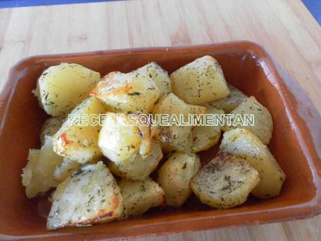 PATATAS A LAS FINAS HIERBAS