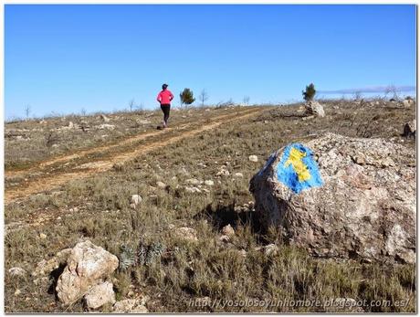 corriendo por la cima, sin pinos pero con señales