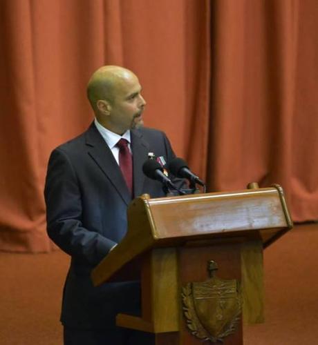 Intervención de Gerardo Hernández Nordelo en el acto por el aniversario 120 del reinicio de la Guerra de Independencia y de condecoración a los Cinco Héroes
