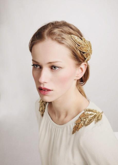 Apliques Folie a juego con el tocado de novia de la nueva colección de Ani Bürech