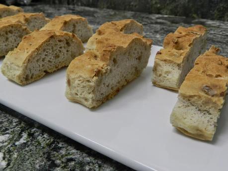 BARRA DE PAN SIN GLUTEN DE TRIGO SARRACENO Y PIPAS FRITAS