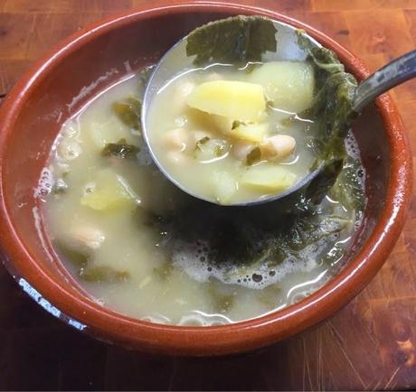 Caldo gallego o Pote