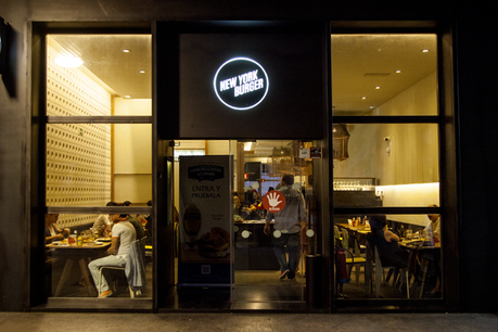 NEW_YORKER_CASTELLANA