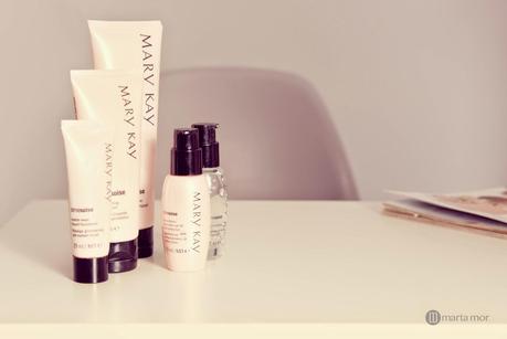 Trendy Family: Mary Kay