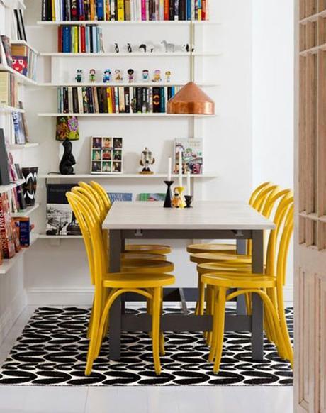 Sillas de color amarillo; ¡Atrévete y cambia! Sillas de color amarillo; ¡Atrévete y cambia!